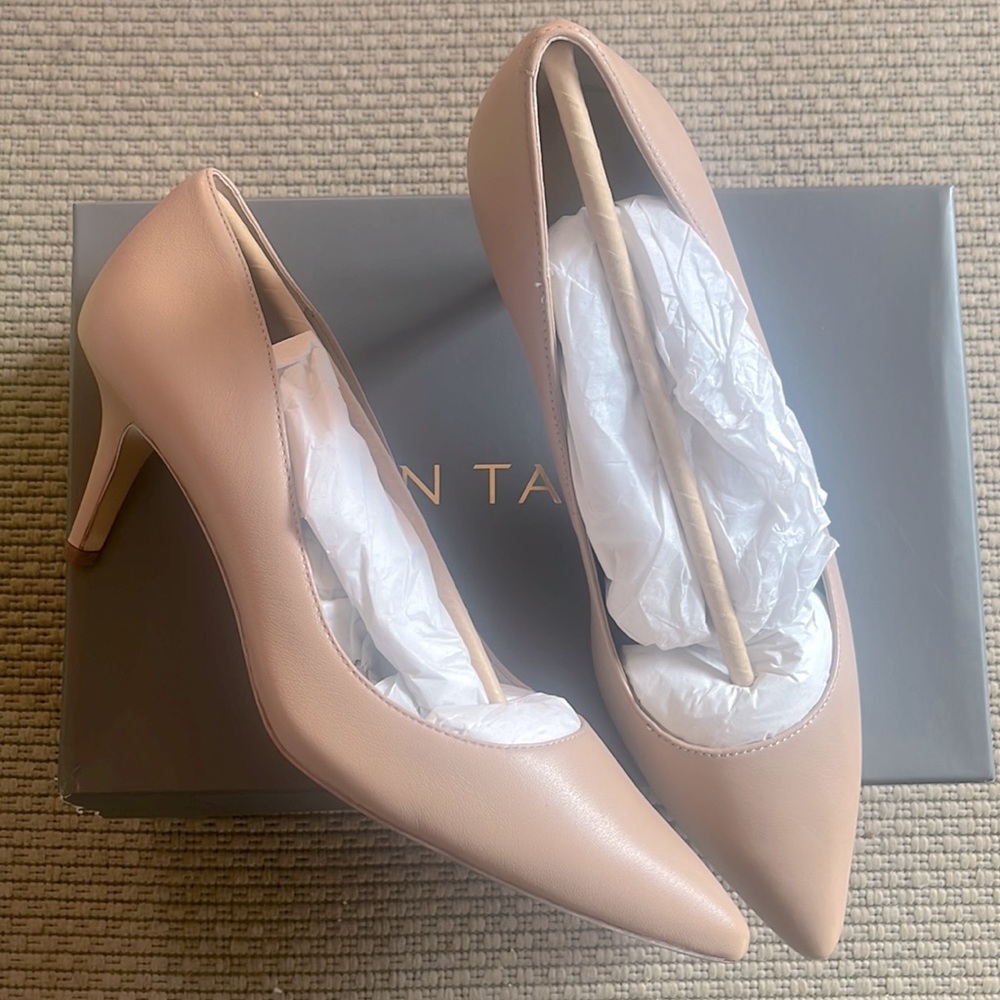 Ann Taylor kitten heels